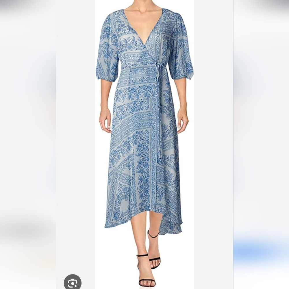 Calvin Klein Gorgeous Shear Blue White Paisley Floral Wrap Dress Size 6